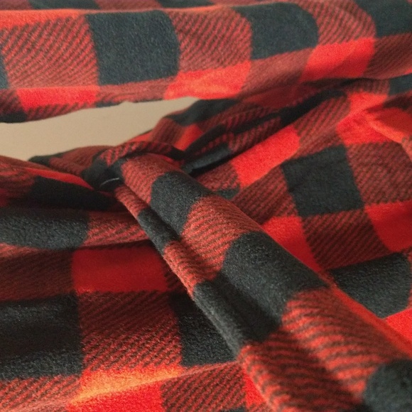 NEW! Adult Unisex Red Buffalo Check Matching Family Robe - Wondershop - Picture 3 of 11